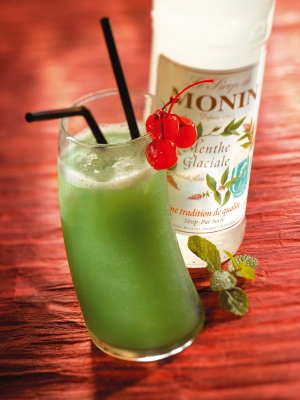 MONIN Frosted Mint syrup ambiant